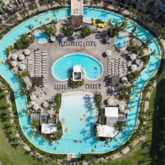 Pelikana Lanai, Lazy River, Great Location!